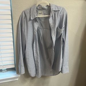 Abercrombie and Fitch Oversized blue and white button down